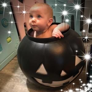 Meet your Posher, Ally